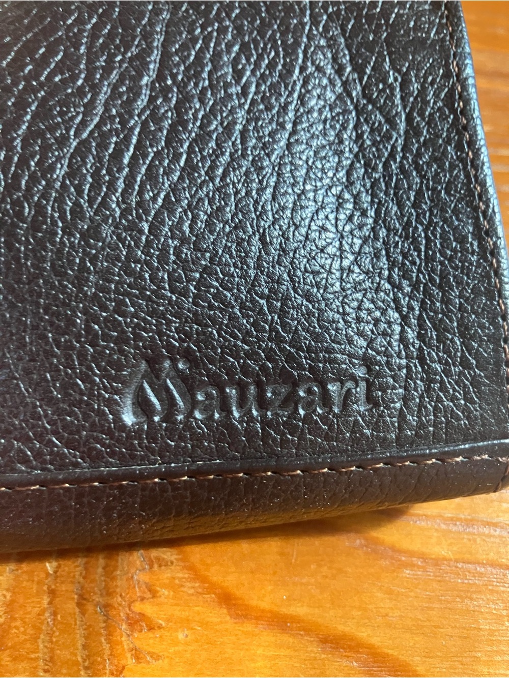 Mauzari Hand-Tooled Leather Trifold Wallet Floral Design - Picture 2 of 8
